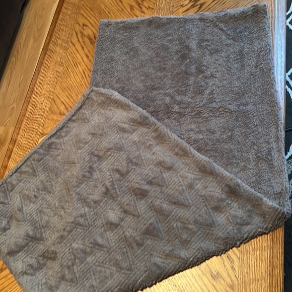 Body/Bed Pillow Gray fur like Cover - Picture 2 of 3